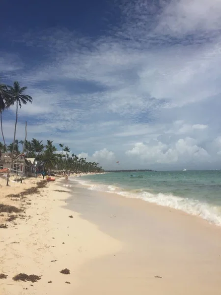 Spiaggia Infinita Nel Mare Dei Caraibi — Foto Stock