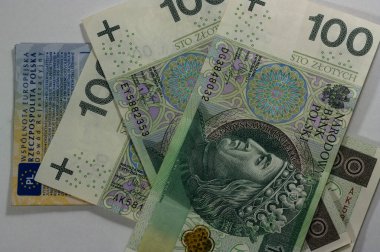 Para paralarını parlat