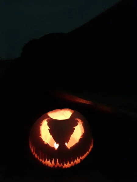 Тыква Яда Хэллоуина Темноте — стоковое фото