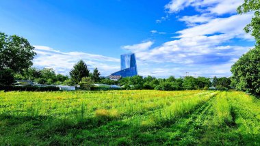 Frankfurt Ben Ana aus der Ferne