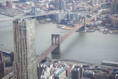 manhattan adasının havadan görünümü.