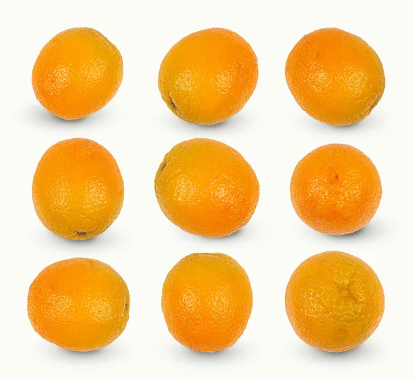 Negen Linde Sinaasappels Geïsoleerd Witte Achtergrond — Stockfoto