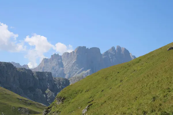 ドロミティ山脈の美しい風景 — ストック写真