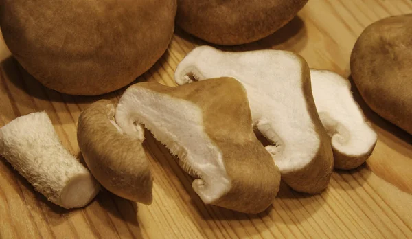Nahaufnahme Von Frischen Shiitake Pilzen — Stockfoto