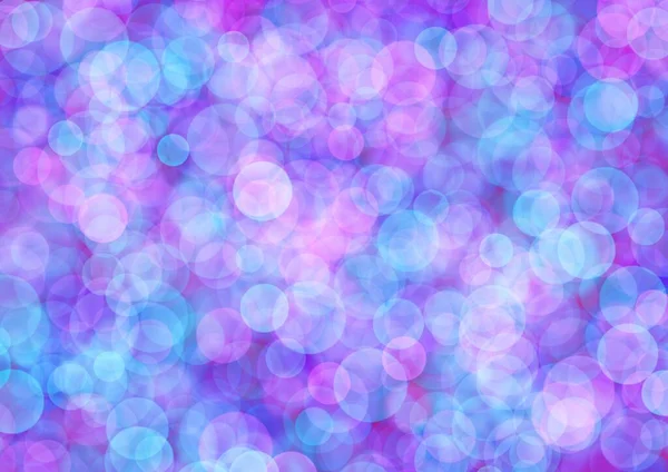 模糊的蓝色背景 明亮的紫色圆圈闪烁着亮光 圣诞花环的新紫丁香闪烁着光芒 带有圆形图案的假日灯光背景 — 图库照片