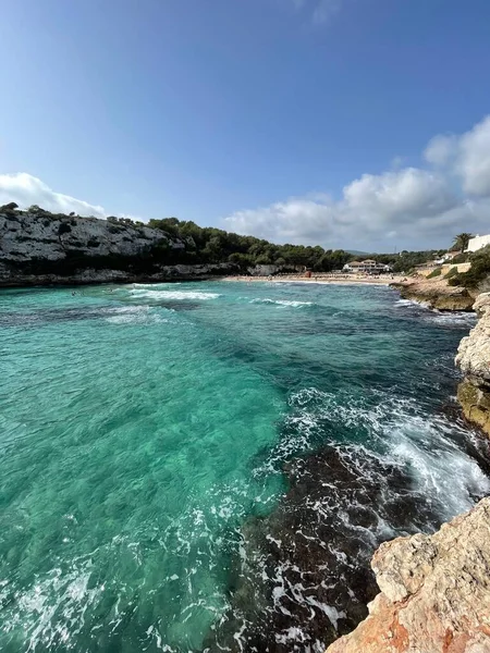 Θέα Των Κυμάτων Της Θάλασσας Στο Βάθος — Φωτογραφία Αρχείου