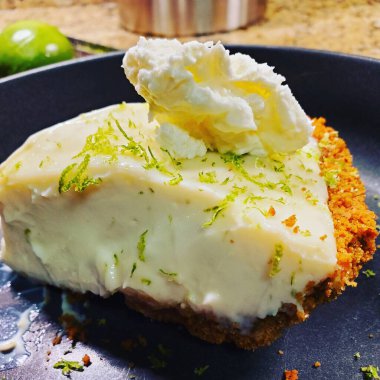 Yaz mevsimi kireç turtası