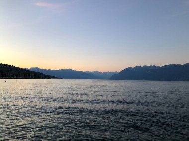 Leman Gölü 'nde Gündoğumu