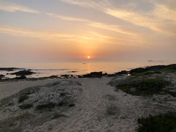 Kolorowy Zachód Słońca Północnym Wybrzeżu Portugalii — Zdjęcie stockowe