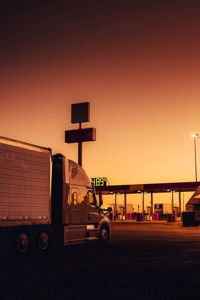 Camión Carga Atardecer Transporte Logístico — Foto de Stock