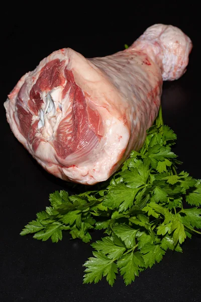 Turkey Drumsticks Skin Organic Turkey Meat Greens — Stock Photo, Image