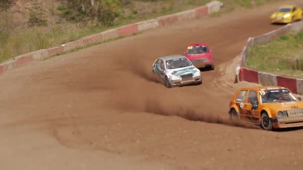 Buggy Wettbewerb Auf Einer Schotterpiste Bei Dem Den Ersten Platz — Stockvideo