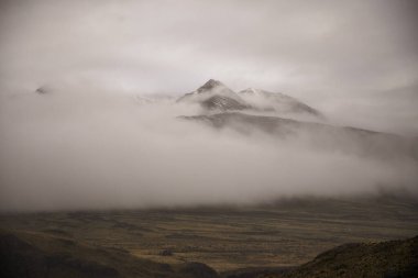 Dağların güzel manzarası