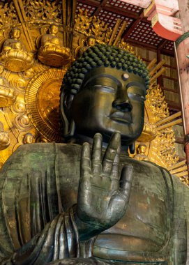 Todai ji tapınağındaki büyük buda, Nara, Japonya.