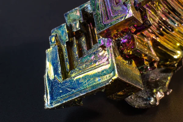 Bismuth Natural Element Close Isolated Macro Black Surface Interesting Structure — Stock Photo, Image