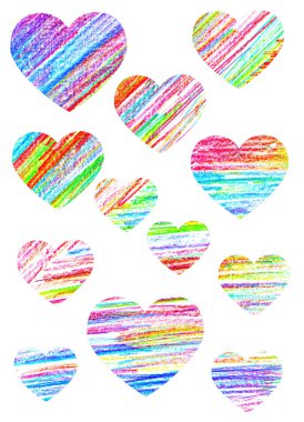 Farklı boyutlarda kalpleri olan beyaz arkaplan