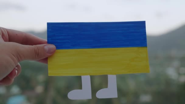 Bandera de Ucrania de la naturaleza fondo — Vídeos de Stock