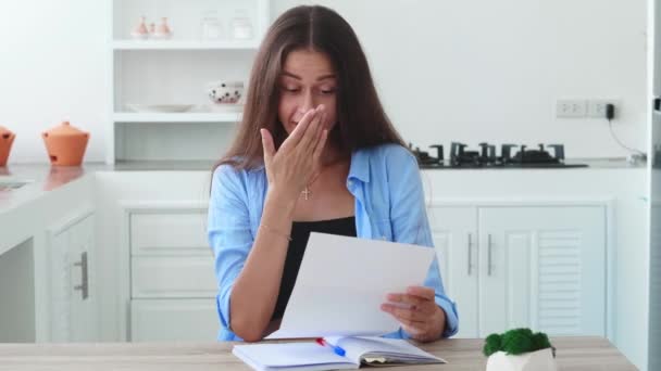 Beautiful Woman Opening Her Mail Receiving Good News — Vídeo de Stock