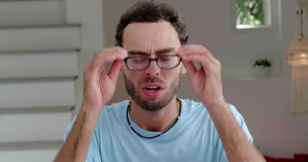 Close Bearded Man Taking His Glasses Expressing Hopelessness Despair Disappointment — Vídeo de Stock
