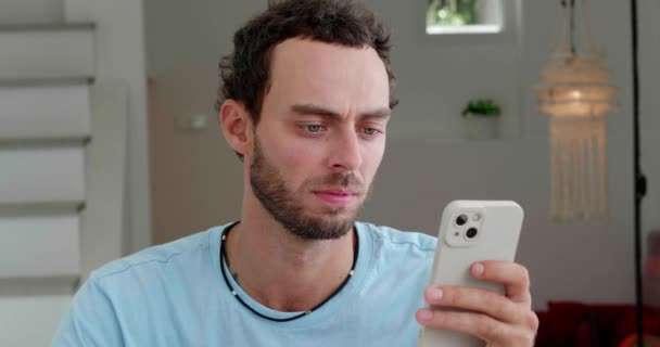 Handsome Caucasian Man Using Smartphone Checking News Feed Social Media — Stok video