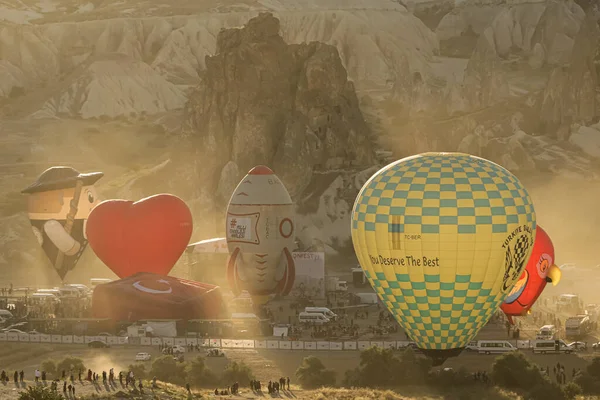 Kapadokya Sıcak Hava Balonu — Stok fotoğraf