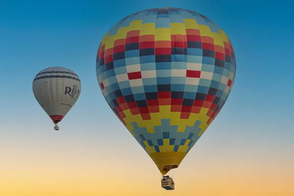 Colorful Hot Air Balloon Flying Blue Sky Background — Φωτογραφία Αρχείου
