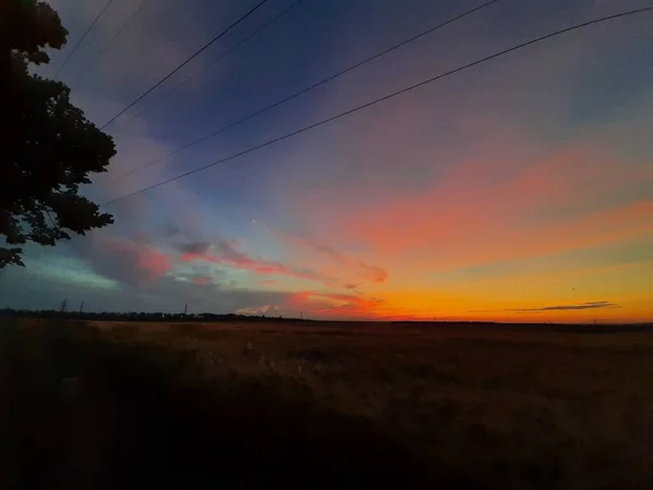 Puesta Sol Verano Sobre Campo — Foto de Stock