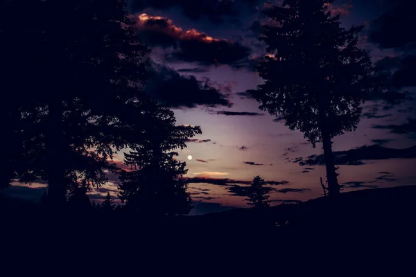 Hermoso Atardecer Sobre Lago — Foto de Stock