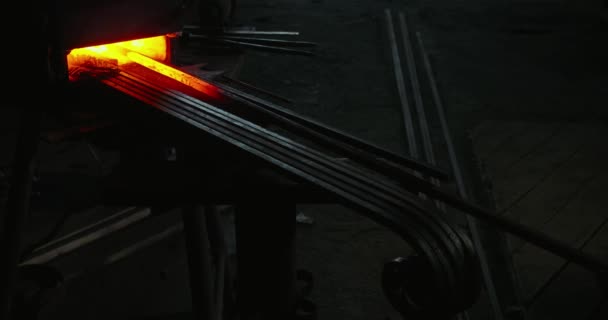 Black stick with hook in furnplace forging. — 비디오