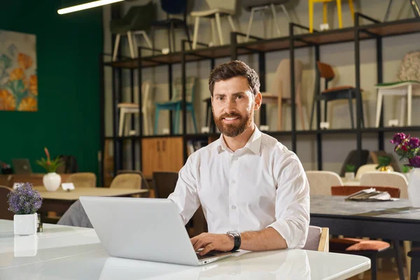 Front View Handsome Designer Sitting Table Using Laptop Brunette Man — Stock Photo, Image