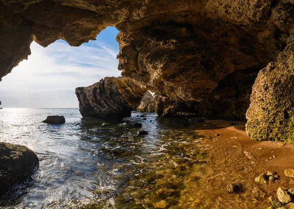 Grote Karstgrot Aan Kust Prachtig Panorama Van Grot — Stockfoto