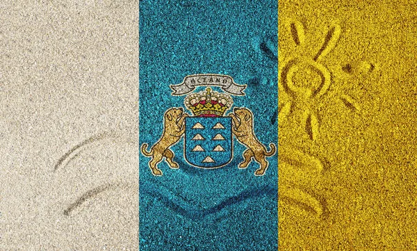 Bandeira Das Ilhas Canárias Areia Ondas Sol Mar Pintadas Areia — Fotografia de Stock