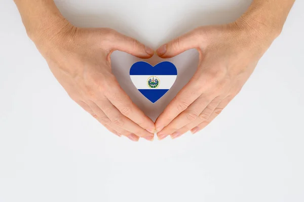 Bandera Nacional Salvador Manos Femeninas —  Fotos de Stock