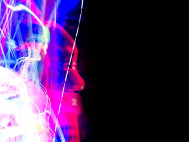 Bulanık uzay istasyonu soyut Bokeh iç uzayı. Uzayda bulunan gözlemevi yıldız gemisi istasyonunun bulanık hareket arkaplanı. 