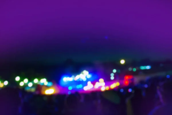 Wazig Abstract Nacht Muziek Festival Achtergrond Met Mensen — Stockfoto