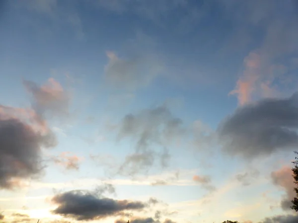 Céu Azul Nuvens Pôr Sol — Fotografia de Stock