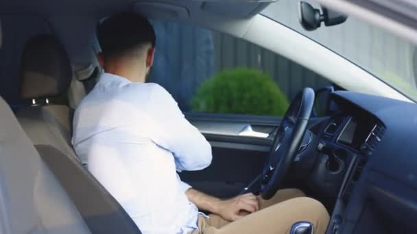 Protection Person Vehicles Fasten Your Body Seat Belt Car Bearded — Vídeo de Stock