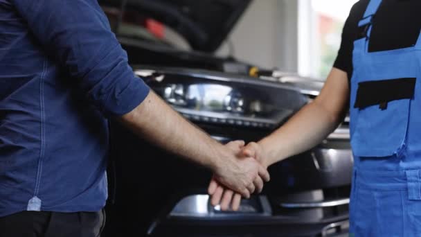 Mechanic Customer Shaking Hands Auto Repair Shop Car Service Two — Vídeo de stock