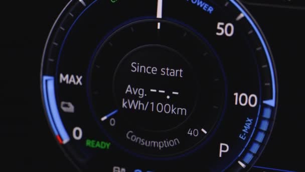 Batteriindikator För Elbil Visar Hur Laddningen Framskrider Hybrid Elbil Ansvarig — Stockvideo