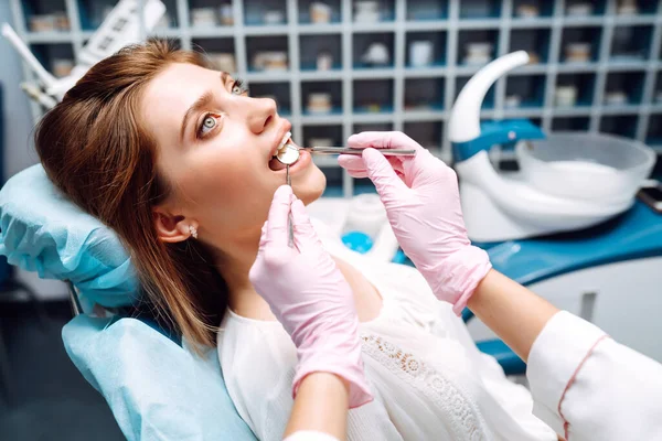 Overview Dental Caries Prevention Dentist Examining Patient Teeth Modern Clinic — Stock Photo, Image