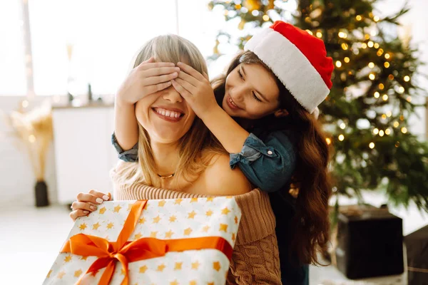 Happy Mom Her Cute Daughter Girl Exchanging Gifts Merry Christmas — Stock Photo, Image