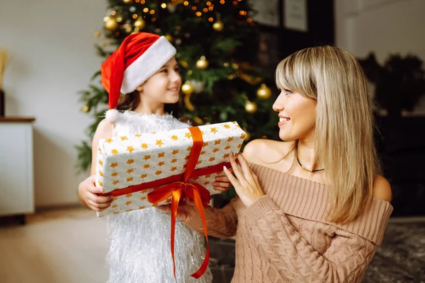 Happy Mom Her Cute Daughter Girl Exchanging Gifts Merry Christmas — Stock Photo, Image