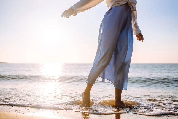Close Leg Young Woman Walking Wave Sea Water Sand Summer — Stok fotoğraf
