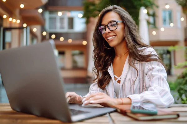Smiling Woman Sitting Cafe Working Laptop Freelancer Business Online Education — Photo