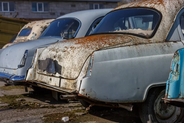Χμελνίτσκι Ουκρανία Ιουνίου 2021 Παλιά Σοβιετικά Ρετρό Αυτοκίνητα Στην Ύπαιθρο — Φωτογραφία Αρχείου