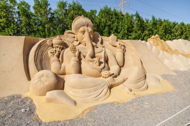 24 Ekim 2021, HURAGADA, Kızıldeniz Valiliği, EGYPT kum heykelleri olan bir kum şehri. Hurghada 'da gezintiler. Kum figürleri. Antik Roma sakinlerinin yaşamından bir sahne..