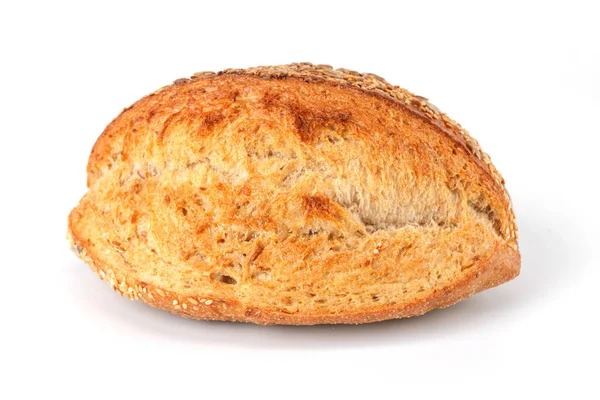 Beyaz Arka Planda Izole Edilmiş Bir Somun Ekmek Ekmeğin Tamamı — Stok fotoğraf