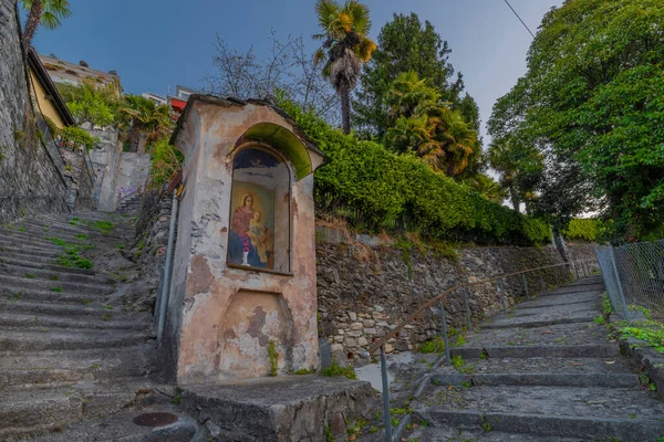 Escadas Capela Velha Cidade Locarno Cor Primavera Manhã Fresca — Fotografia de Stock