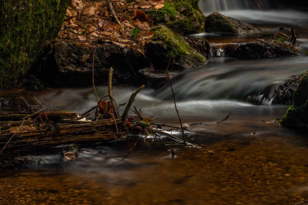 Cerveny Bach Mit Cerveny Wasserfall Isergebirge Frühling Frische Farbe Morgen — Stockfoto