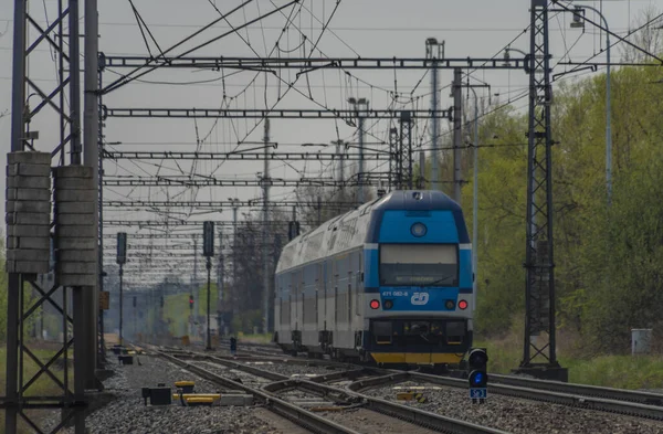 Trens Perto Cidade Ostrava Primavera Cor Fresca Dia Nublado — Fotografia de Stock